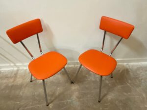 Soudex vinyl oranje 2 stoelen