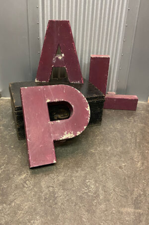Vintage industriële letter(s).